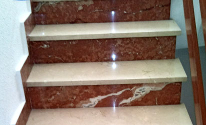 Pulido y vitrificado de escaleras
